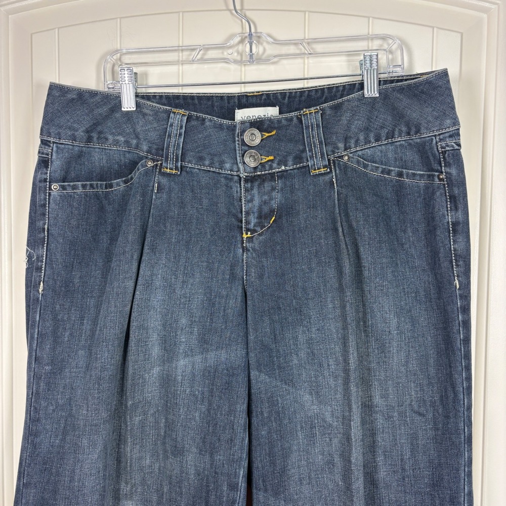 Venezia Dark Wash High Rise Wide Leg Trouser Jeans with Front Pleats and Cuffs - Picture 3 of 10